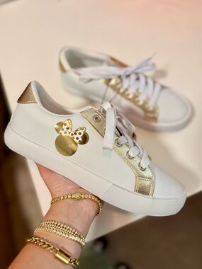 Disney Women's Minnie Mouse White Sneakers